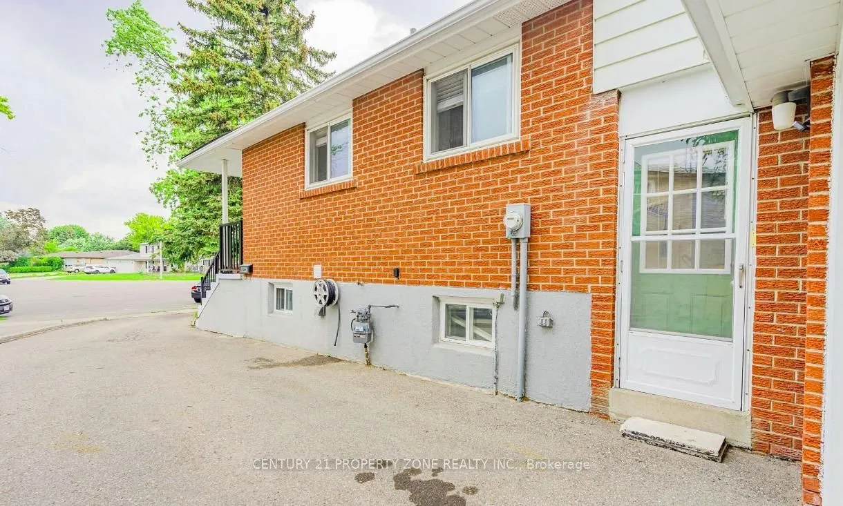 122 Earnscliffe Circ