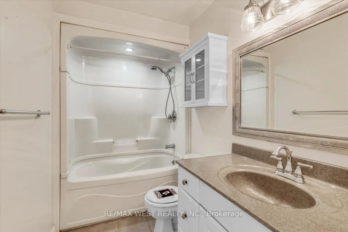1020 Central Park Dr, #33