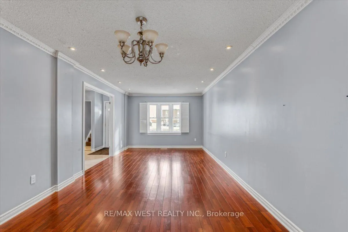 1020 Central Park Dr, #33