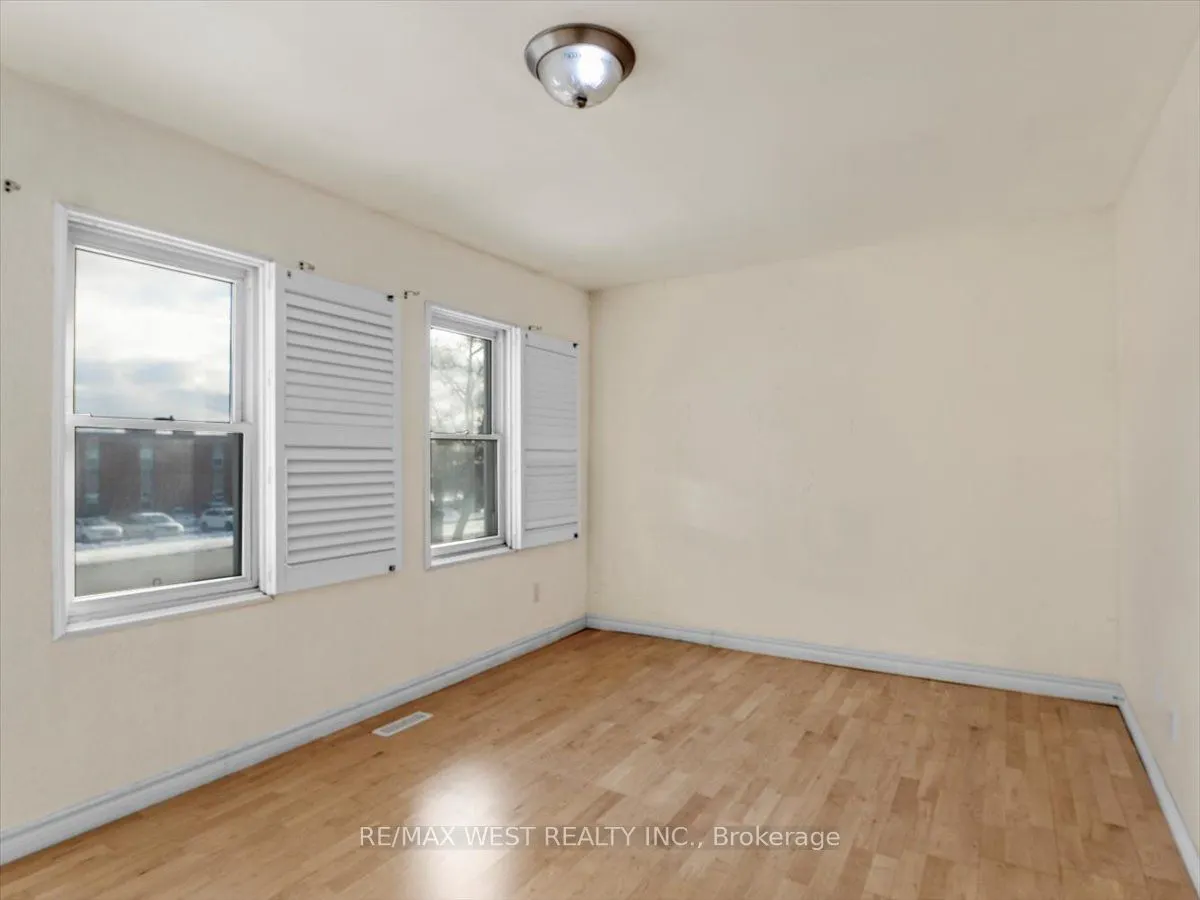 1020 Central Park Dr, #33