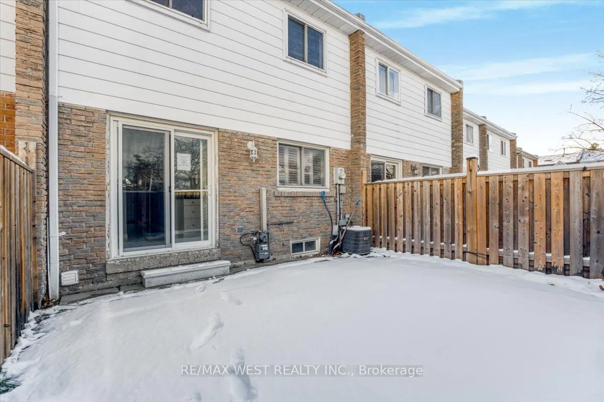 1020 Central Park Dr, #33