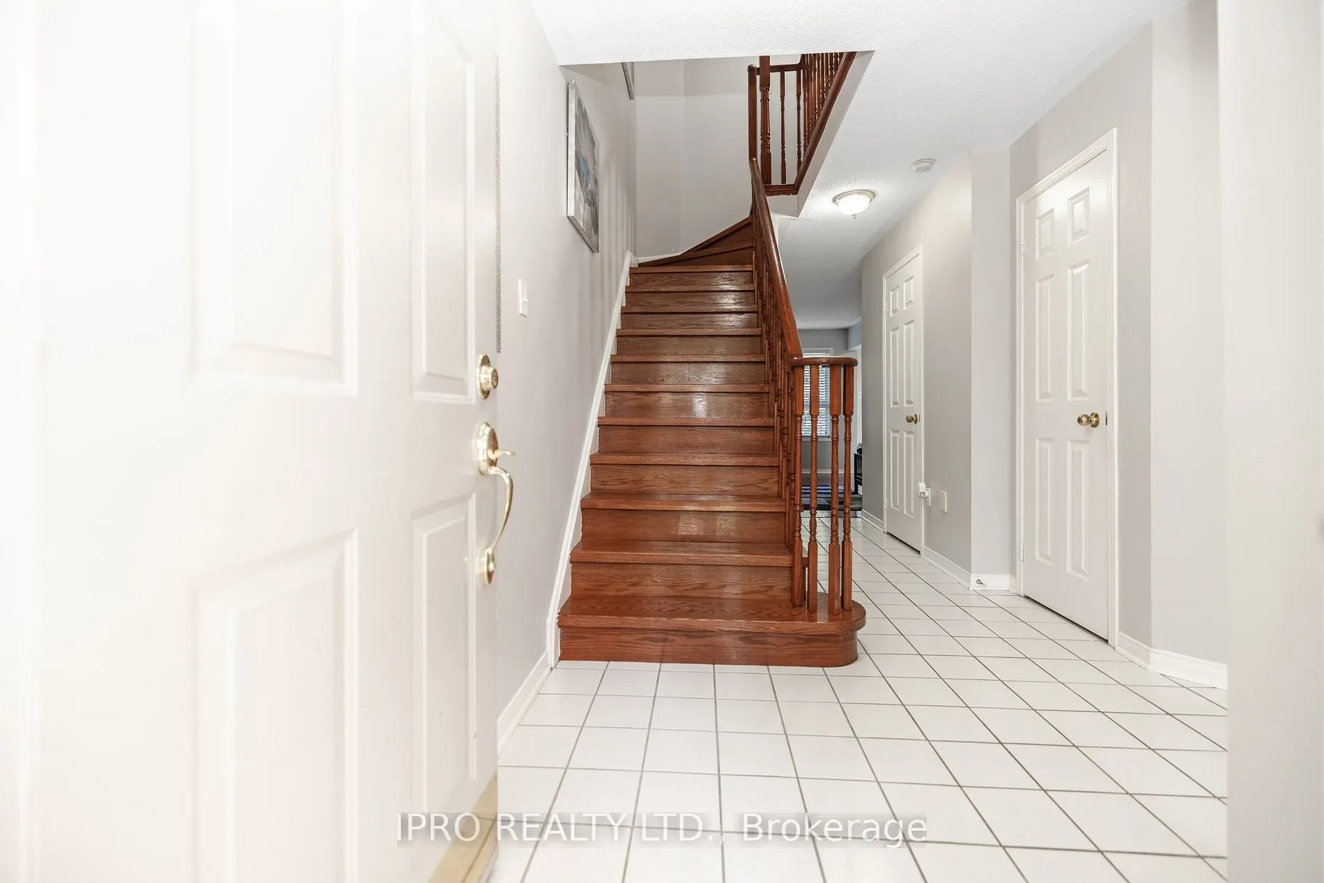 2555 Thomas St, #112