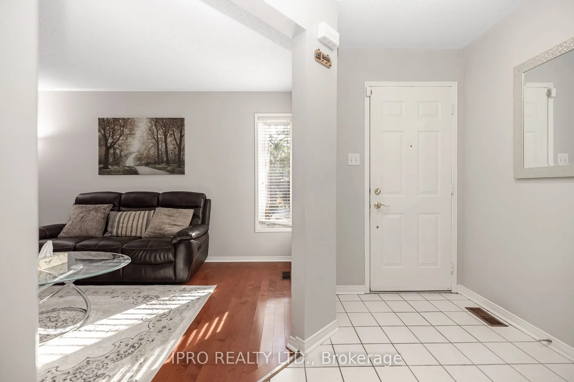 2555 Thomas St, #112