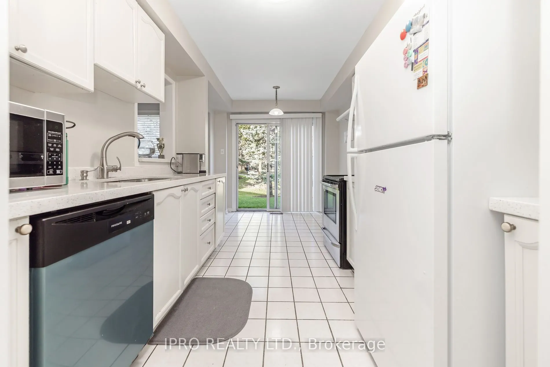 2555 Thomas St, #112