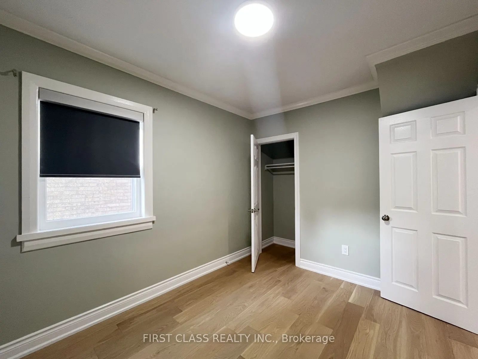 63 Guthrie Ave