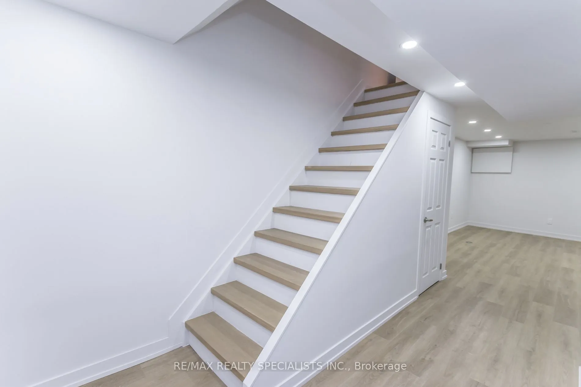 3400 Rhonda Valley Blvd, #5