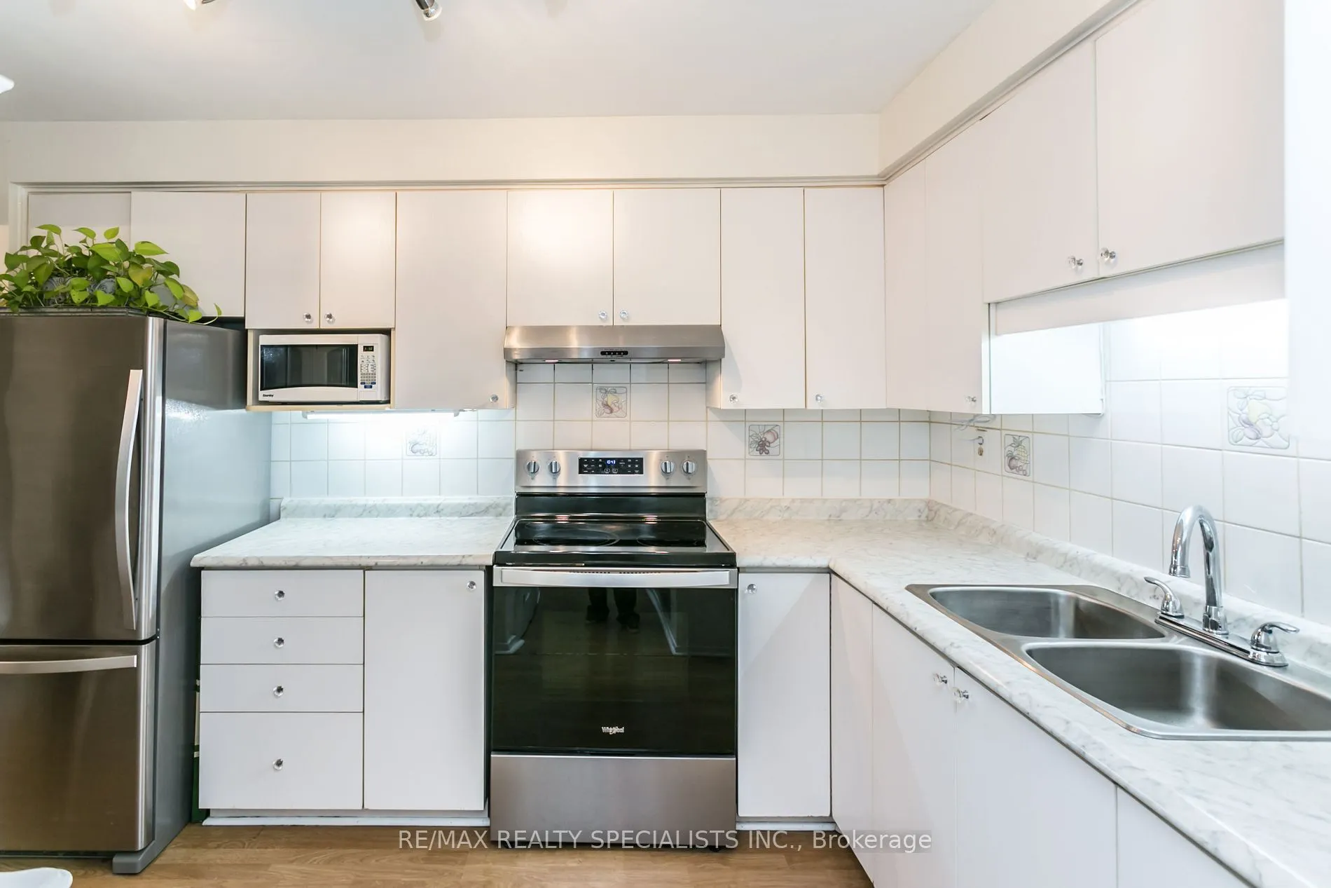 3400 Rhonda Valley Blvd, #5