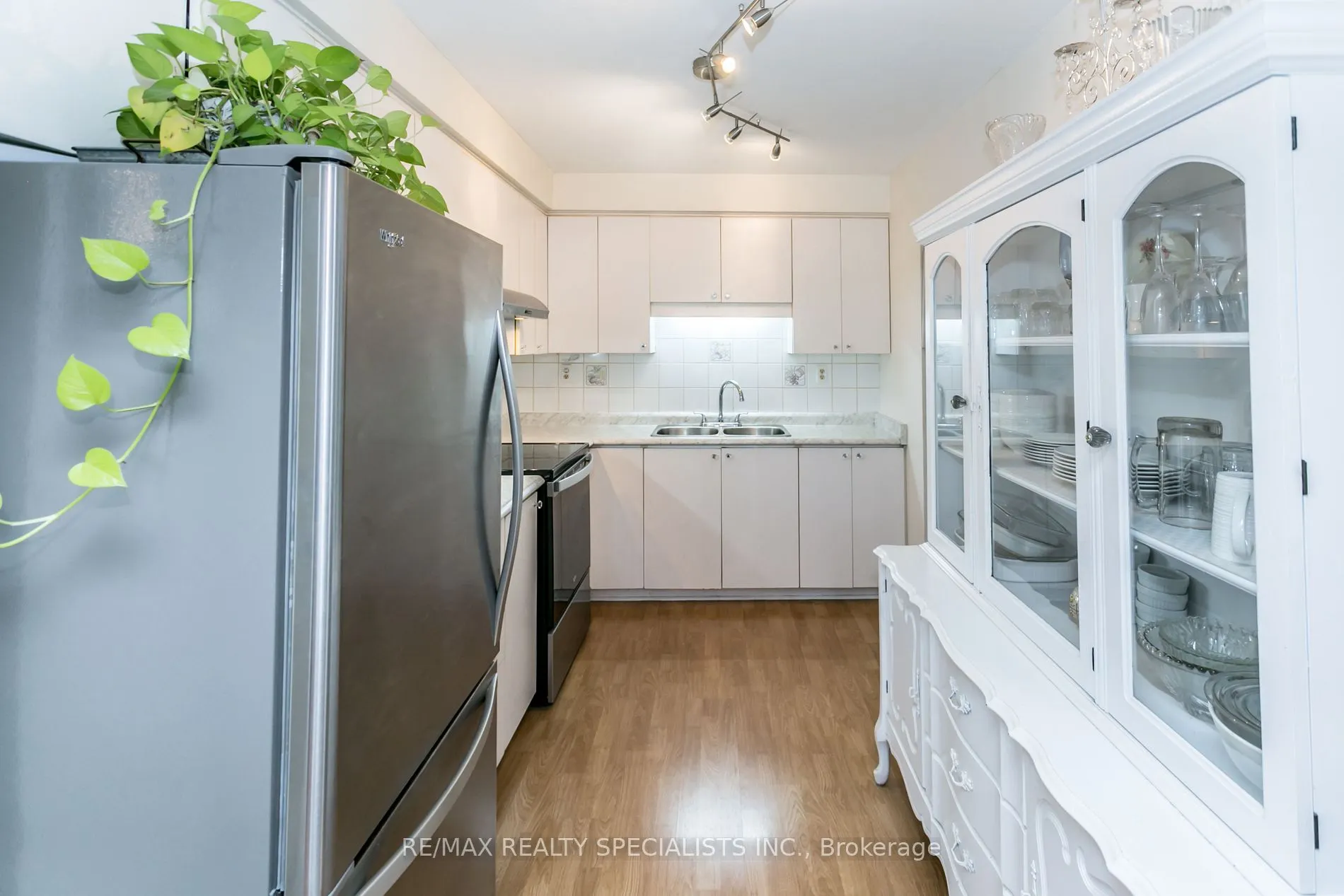 3400 Rhonda Valley Blvd, #5