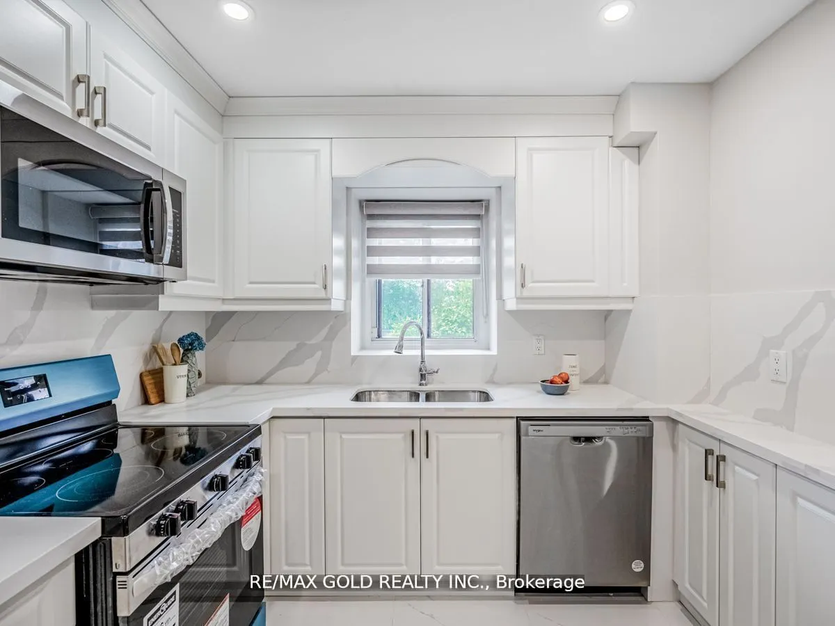 2605 Woodchester Dr, #60