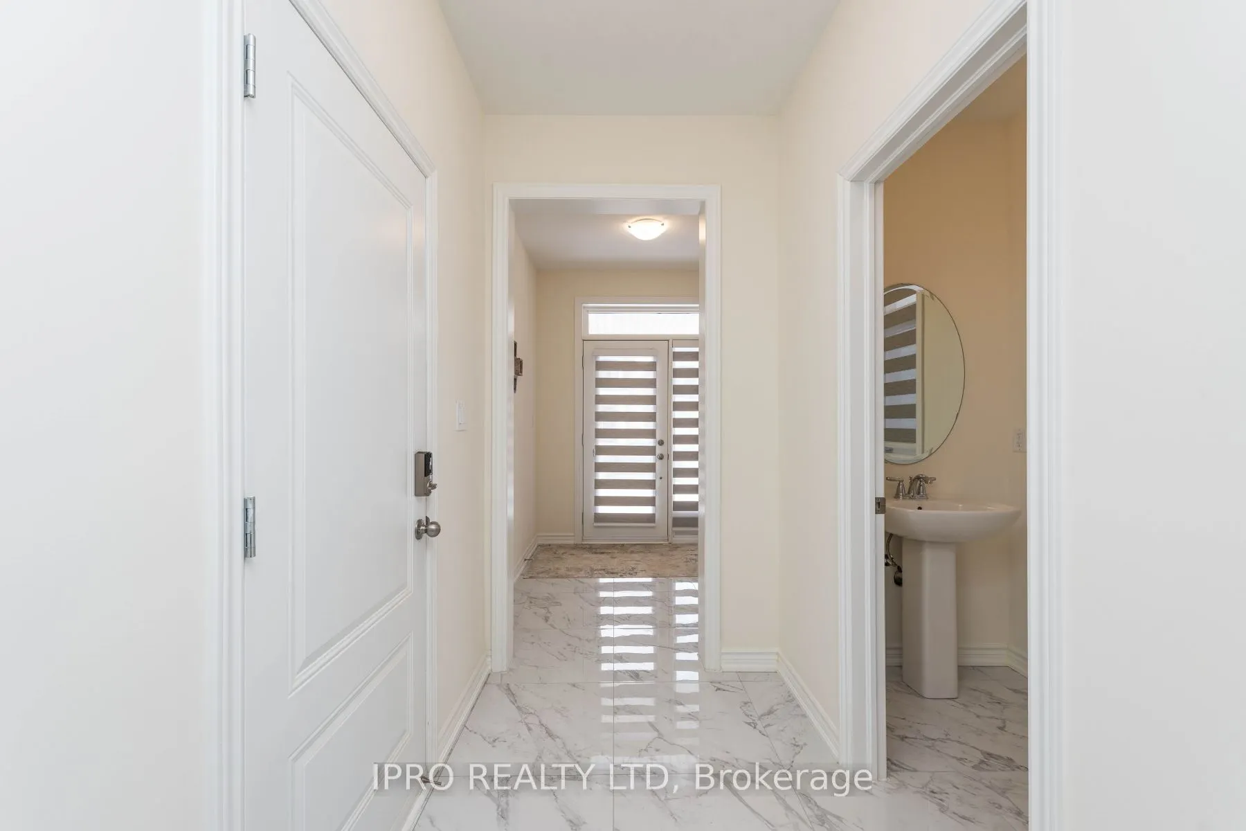 15 Eberly Woods Dr