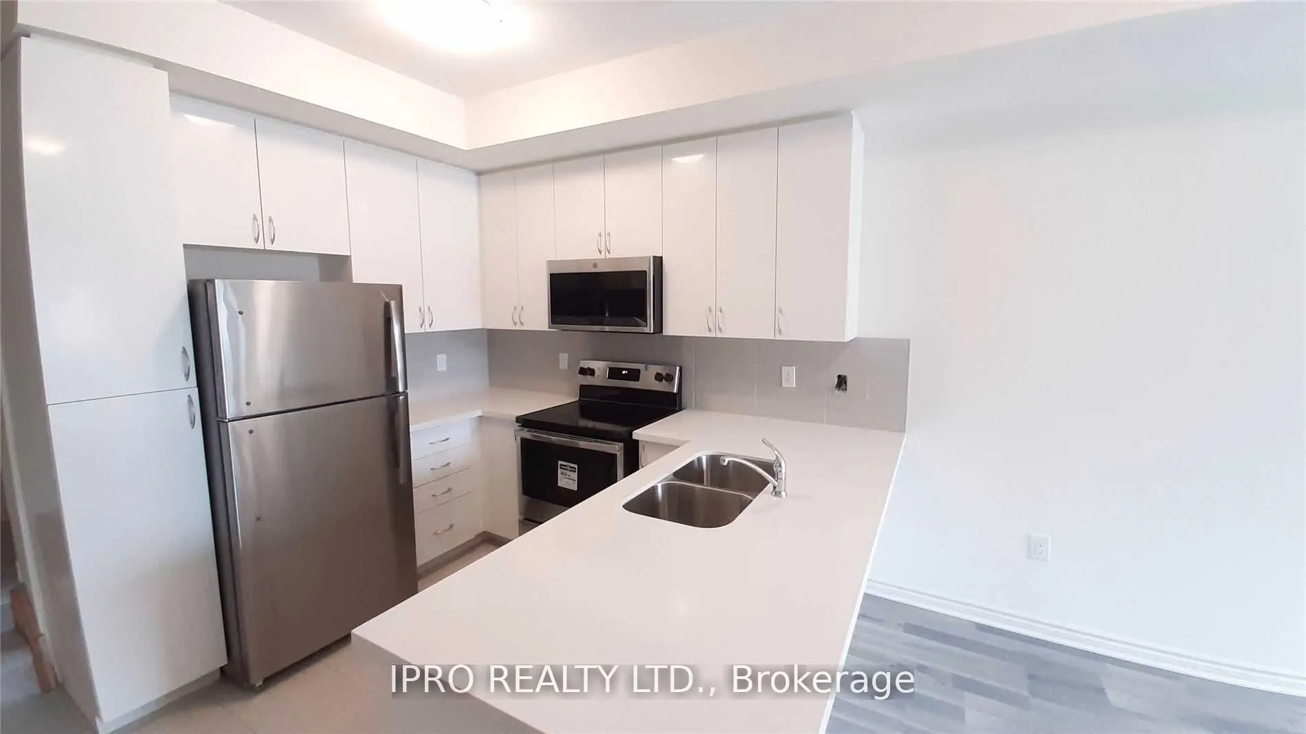 1150 Stroud Lane, #4