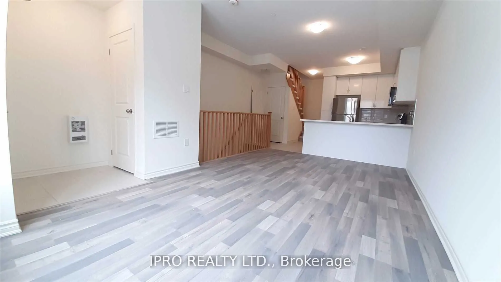 1150 Stroud Lane, #4