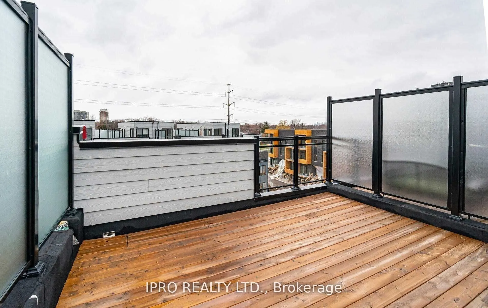 1150 Stroud Lane, #4