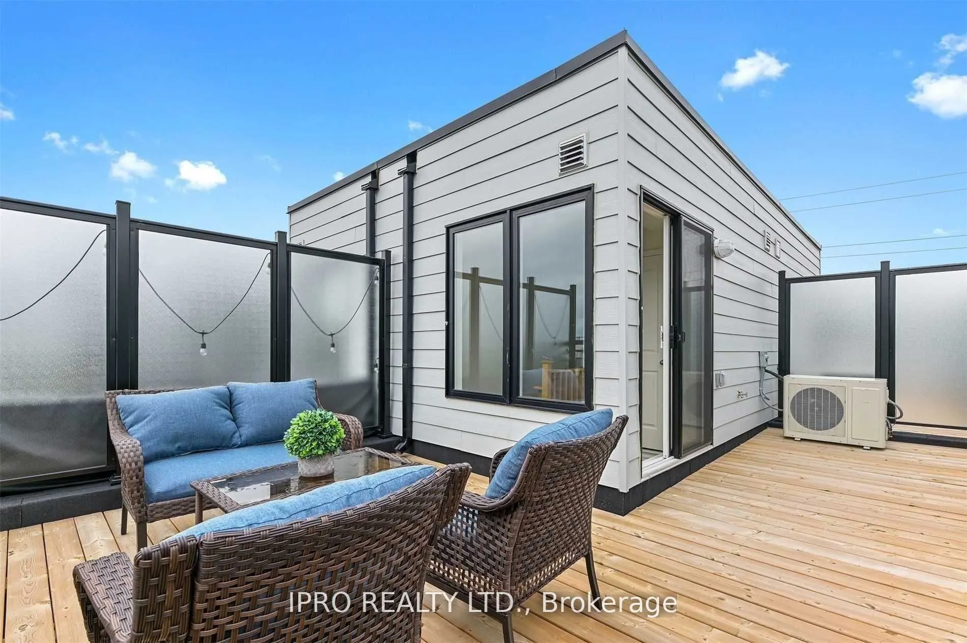 1150 Stroud Lane, #4