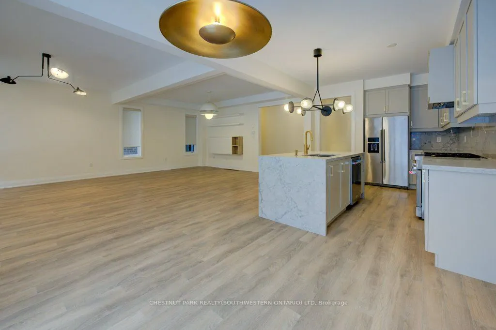 557 Veterans Dr