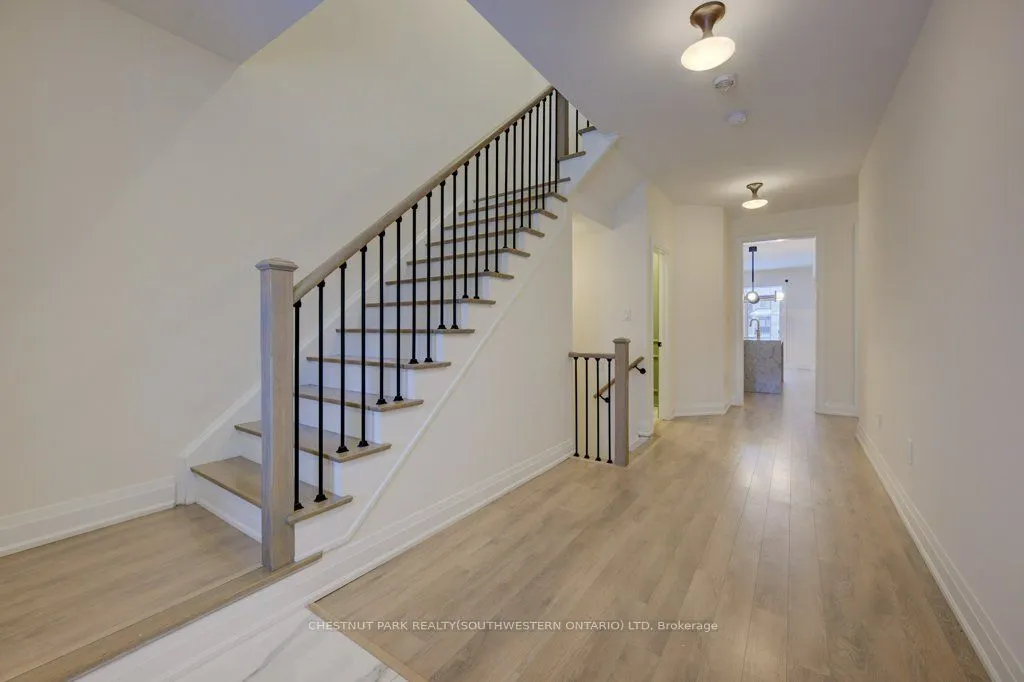 557 Veterans Dr