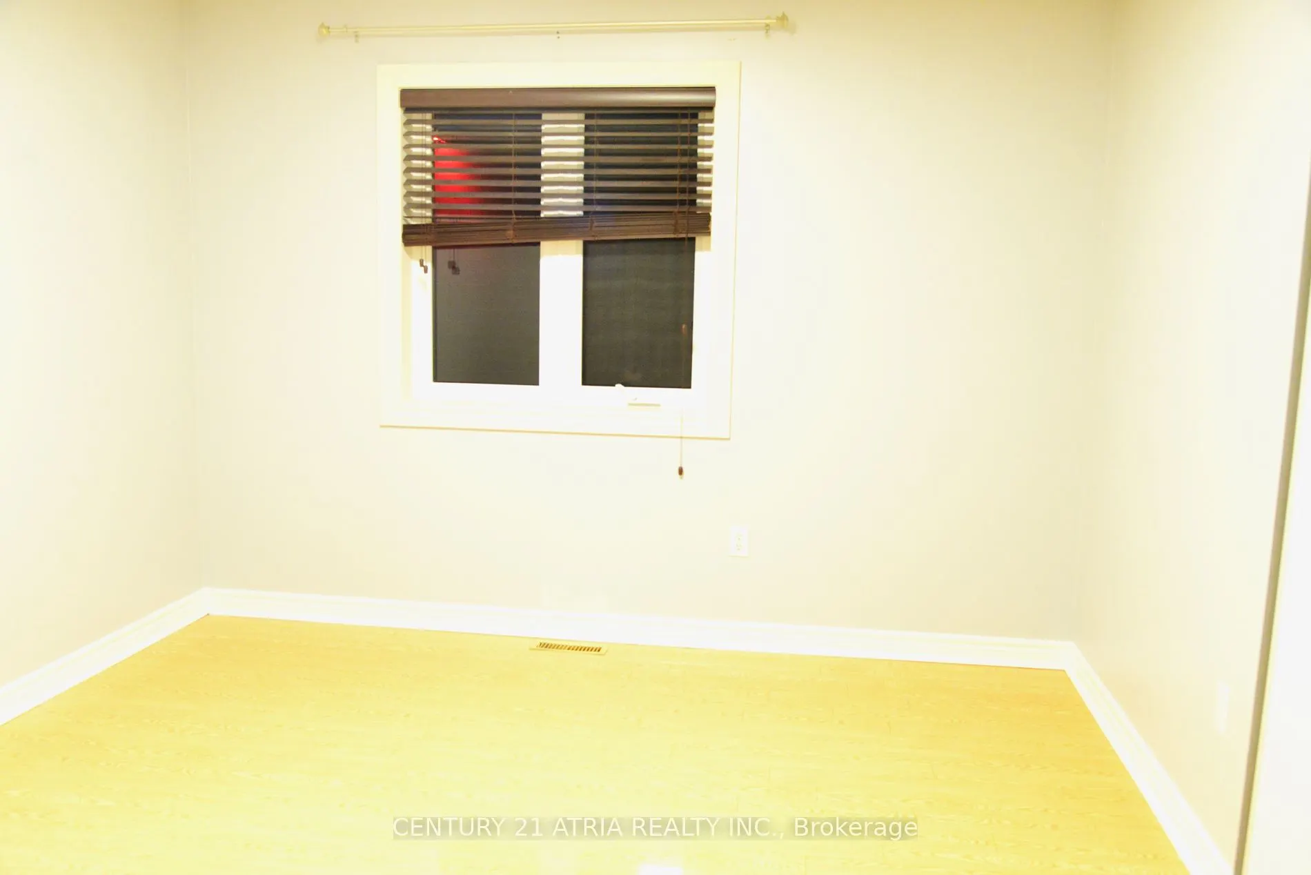 1093 Lamplight Way