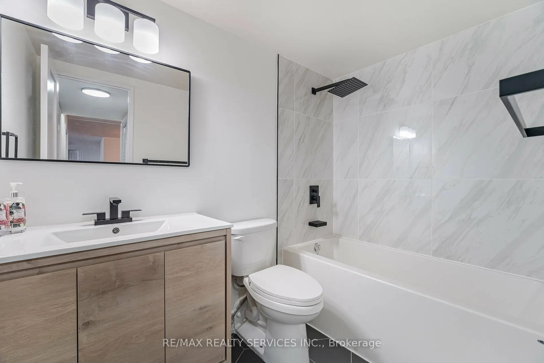 20 Mississauga Valley Blvd, #1604