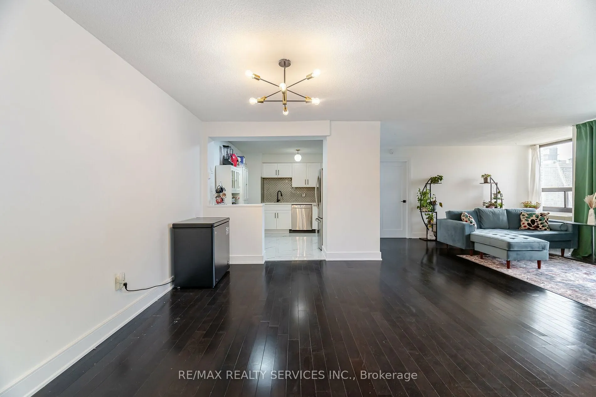 20 Mississauga Valley Blvd, #1604