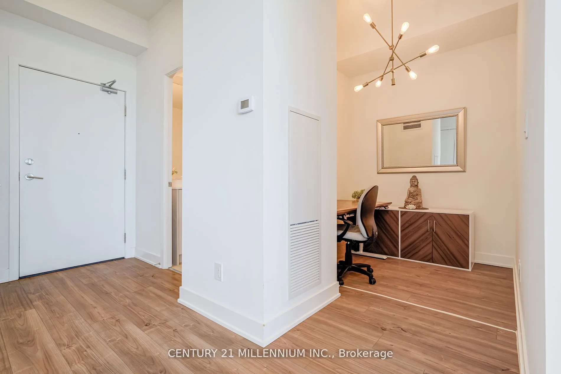 180 Veterans Dr, #801
