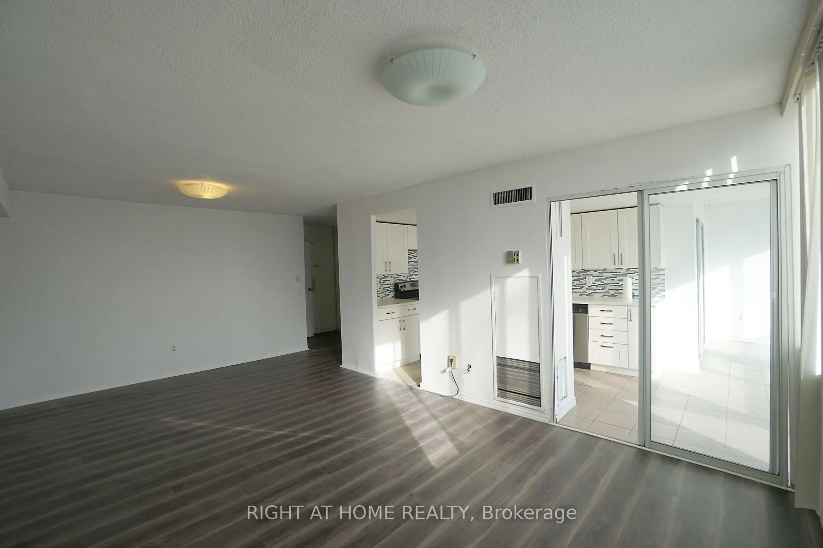 10 Markbrook Lane, #1204