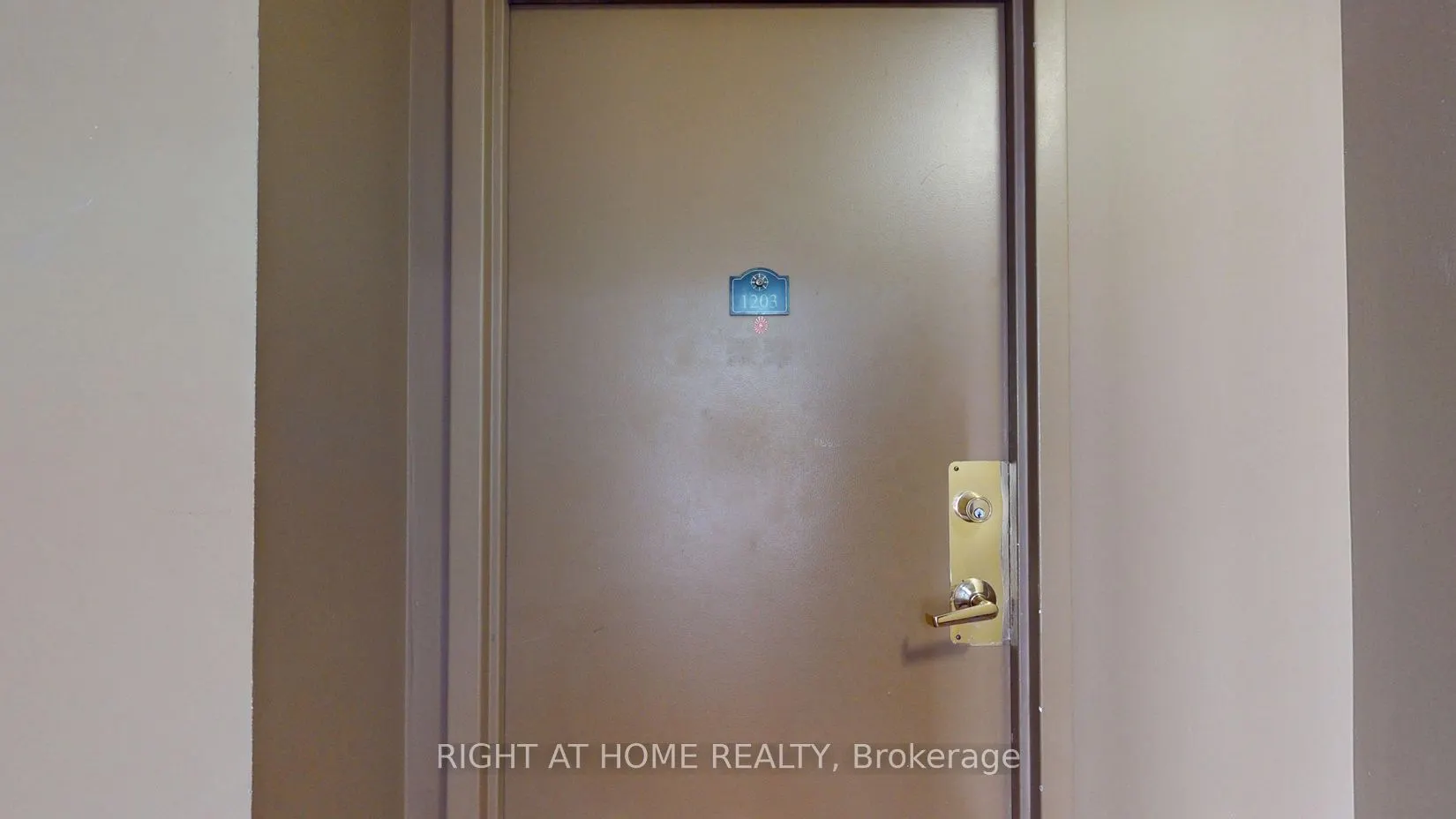 10 Markbrook Lane, #1204
