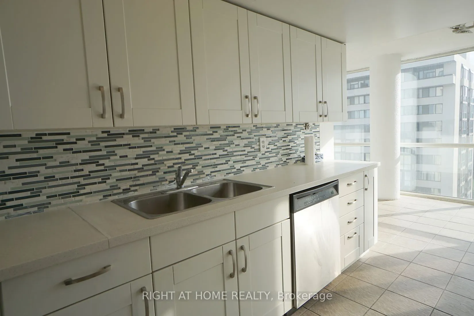 10 Markbrook Lane, #1204