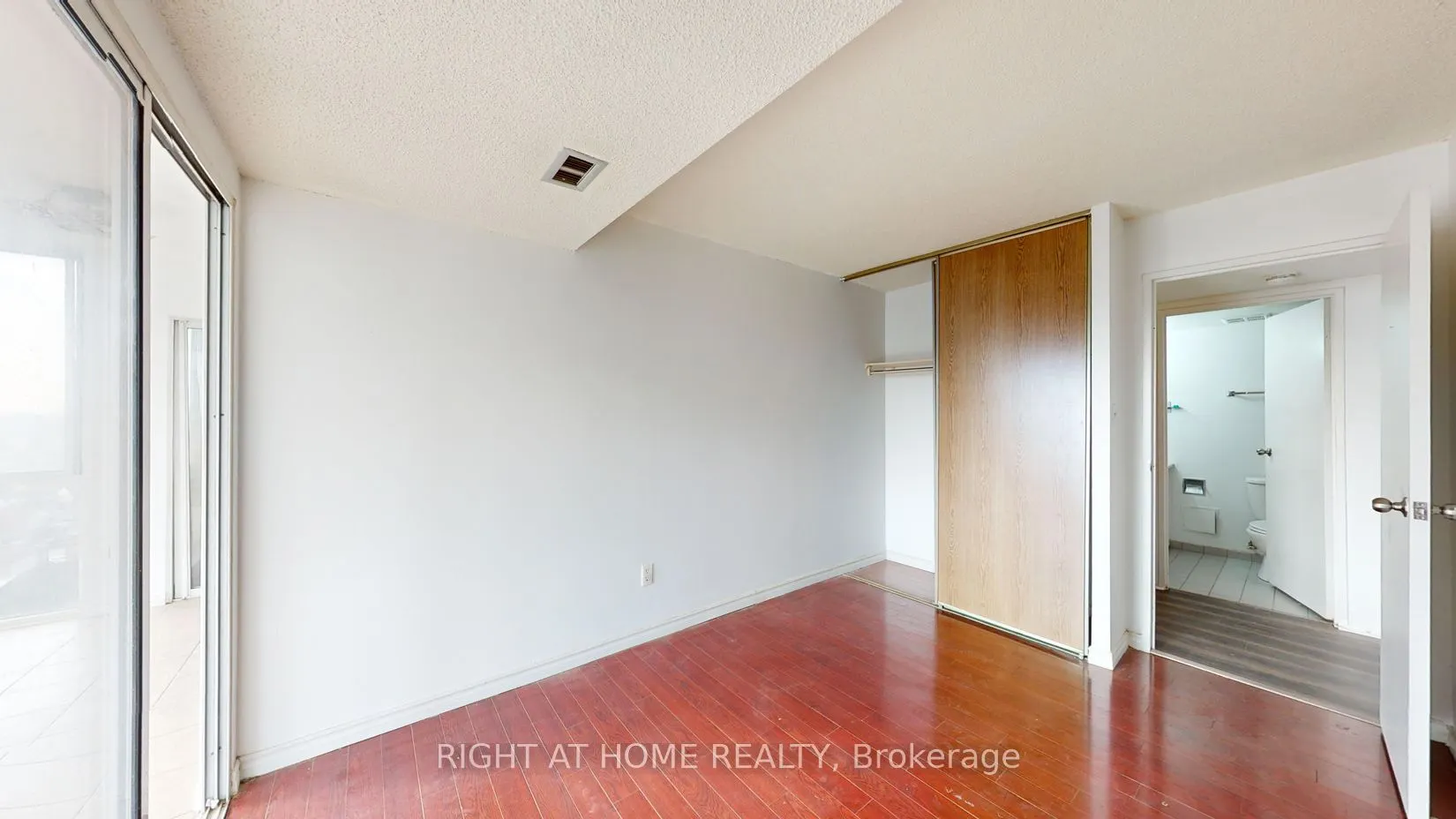 10 Markbrook Lane, #1204