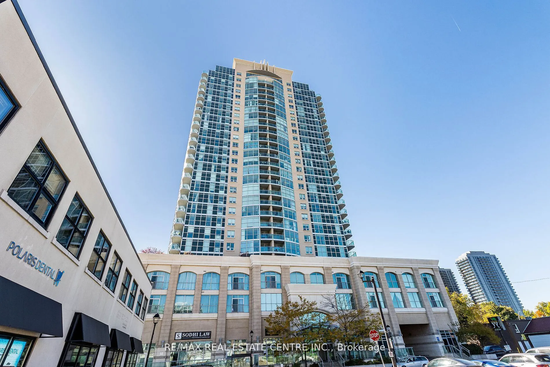 9 George St, #907