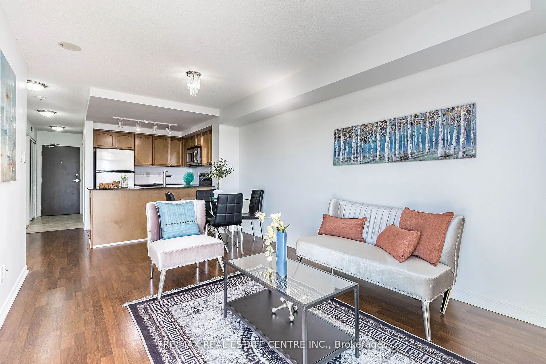 9 George St, #907