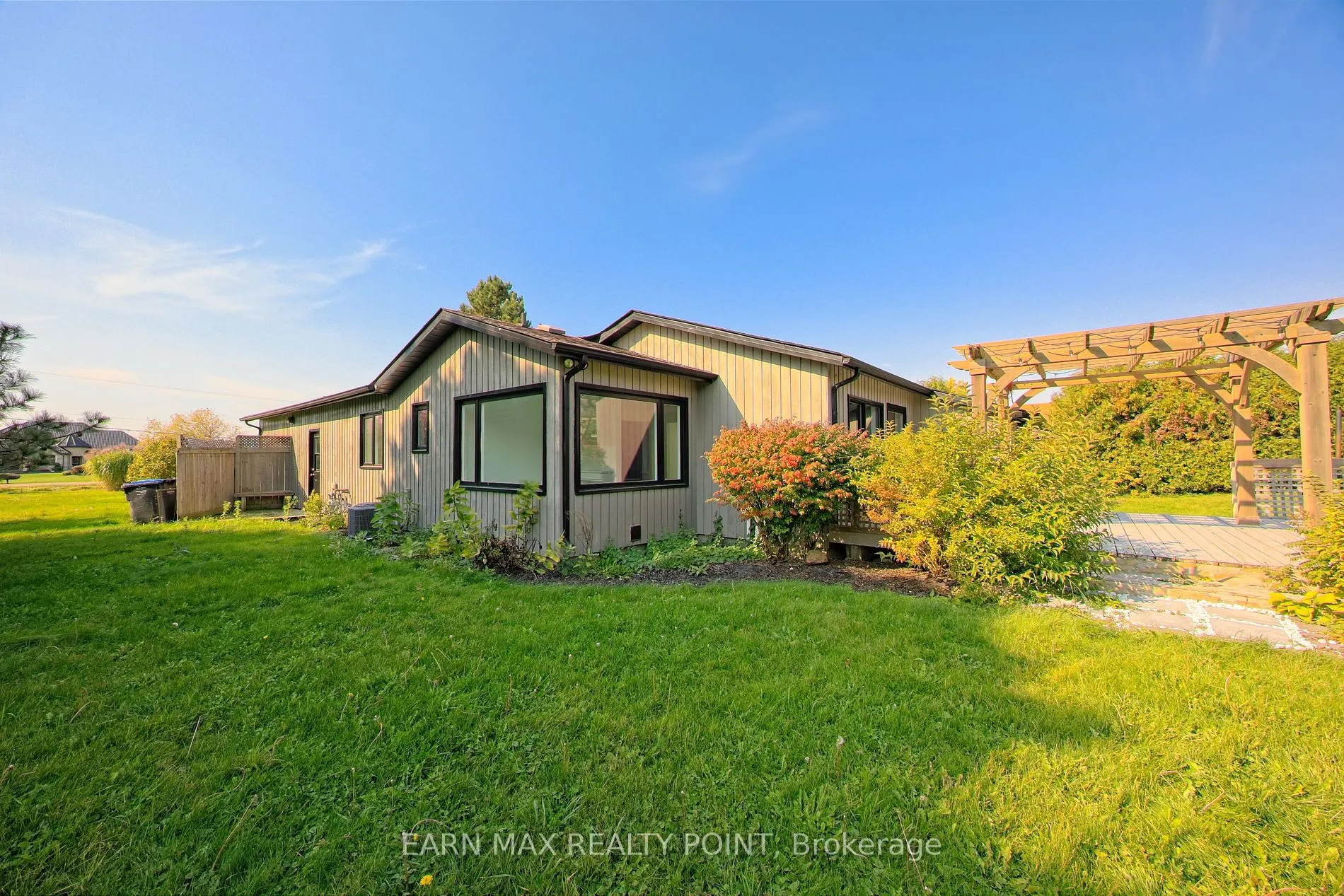 14399 Kennedy Road