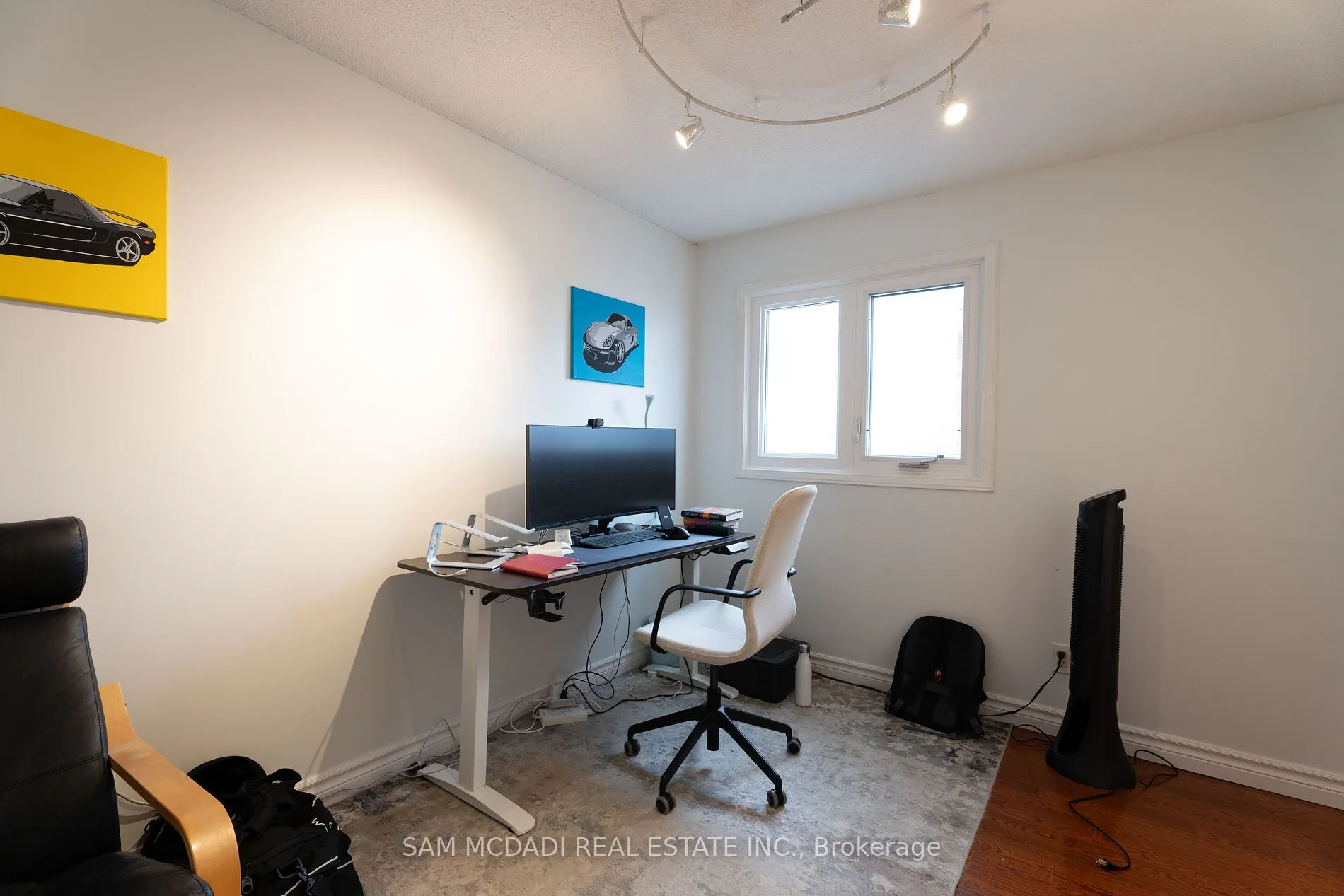 4484 Jenkins Cres