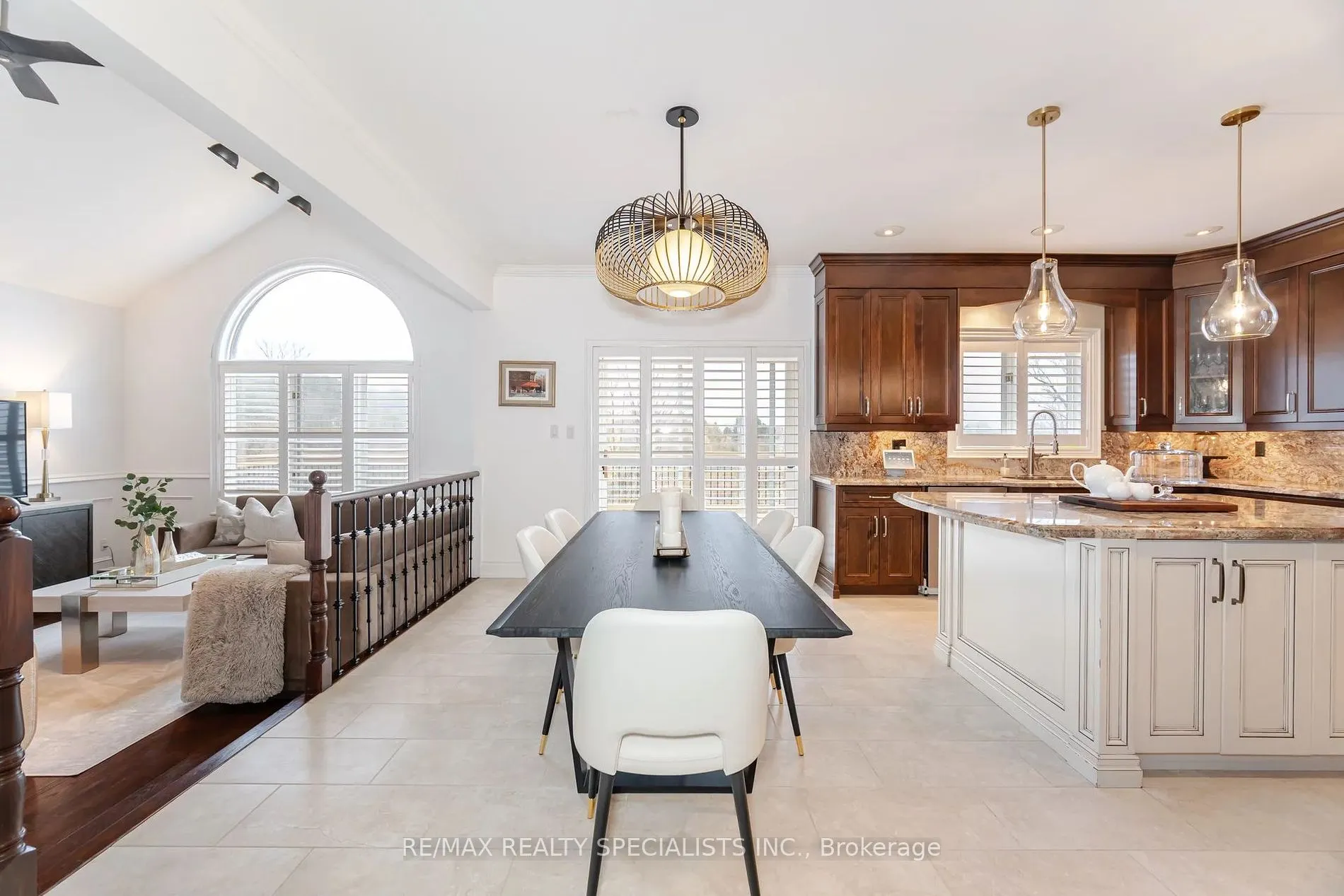 41 Matson Dr