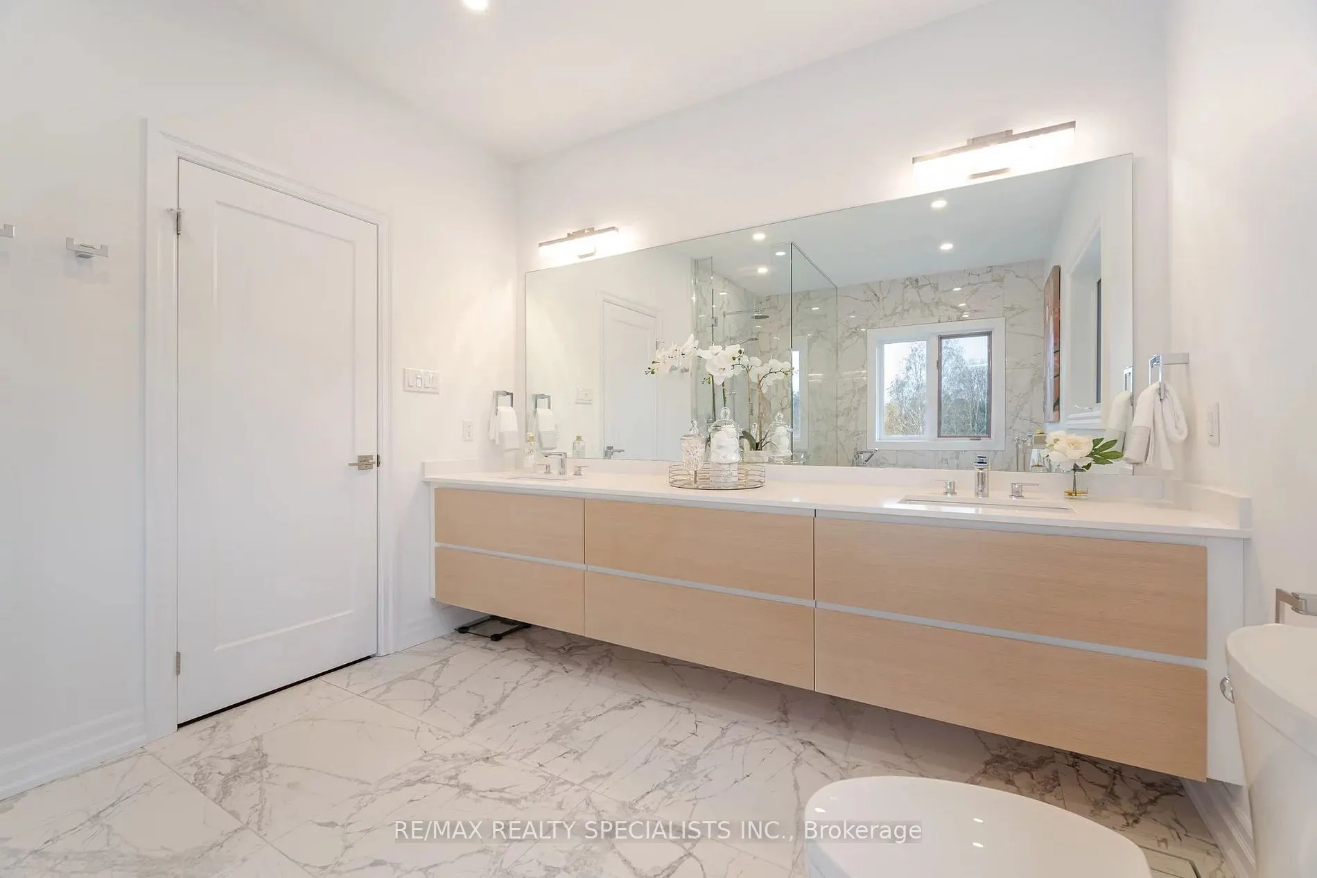 41 Matson Dr