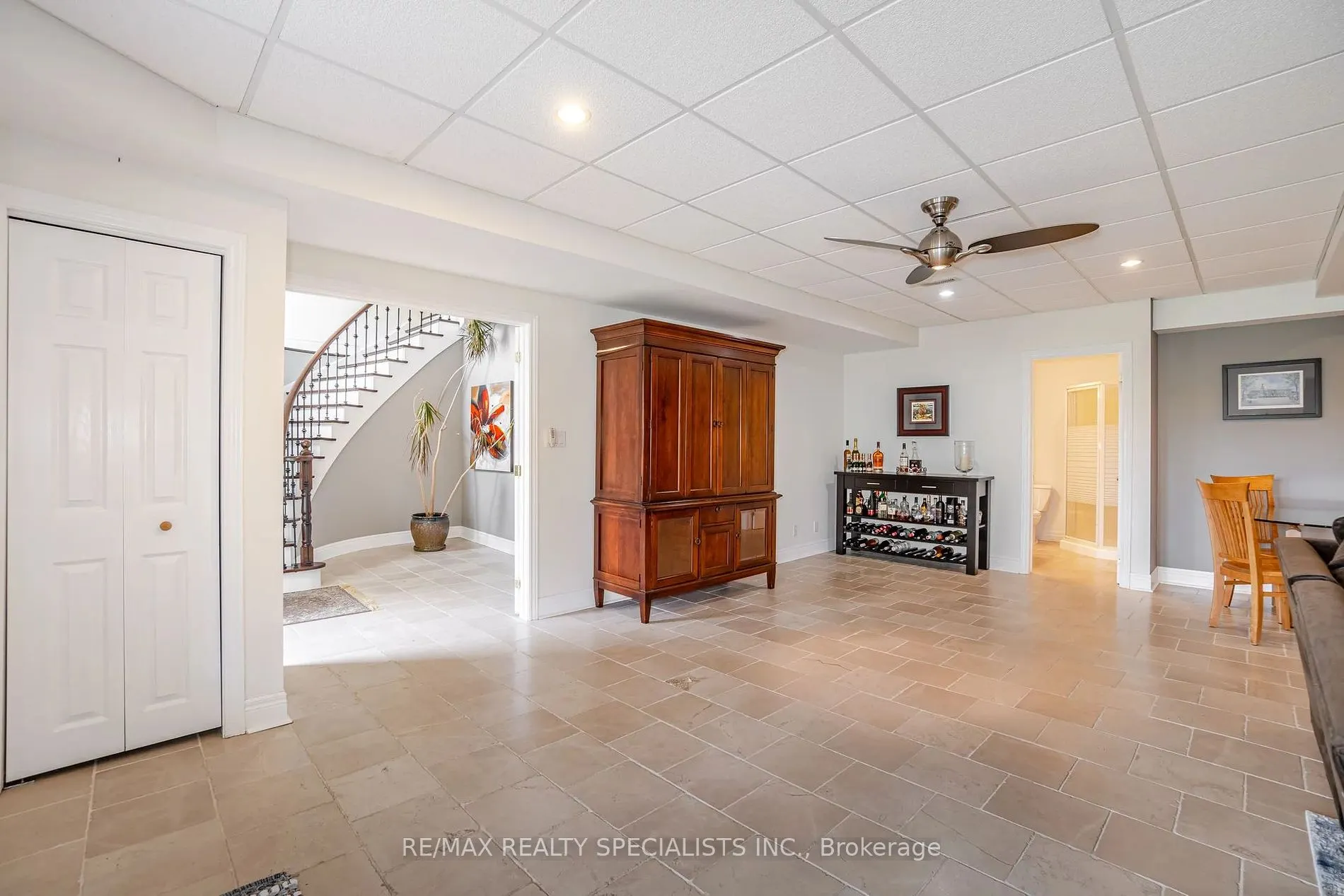 41 Matson Dr