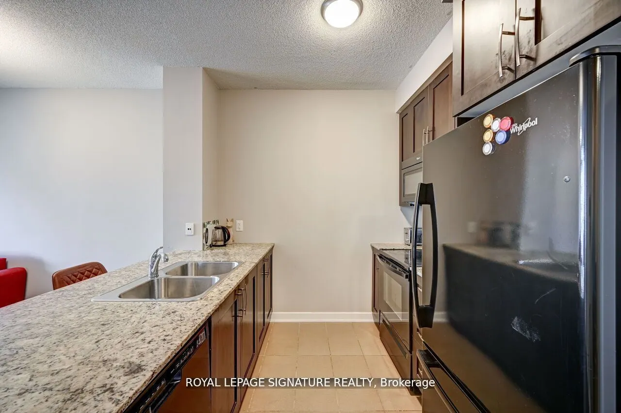 4070 Confederation Pkwy, #910