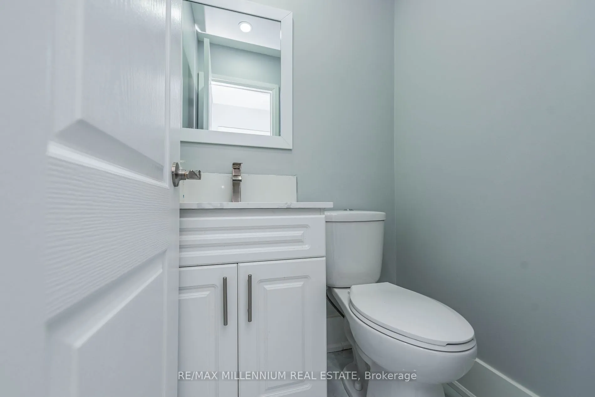 76 Raylawn Cres