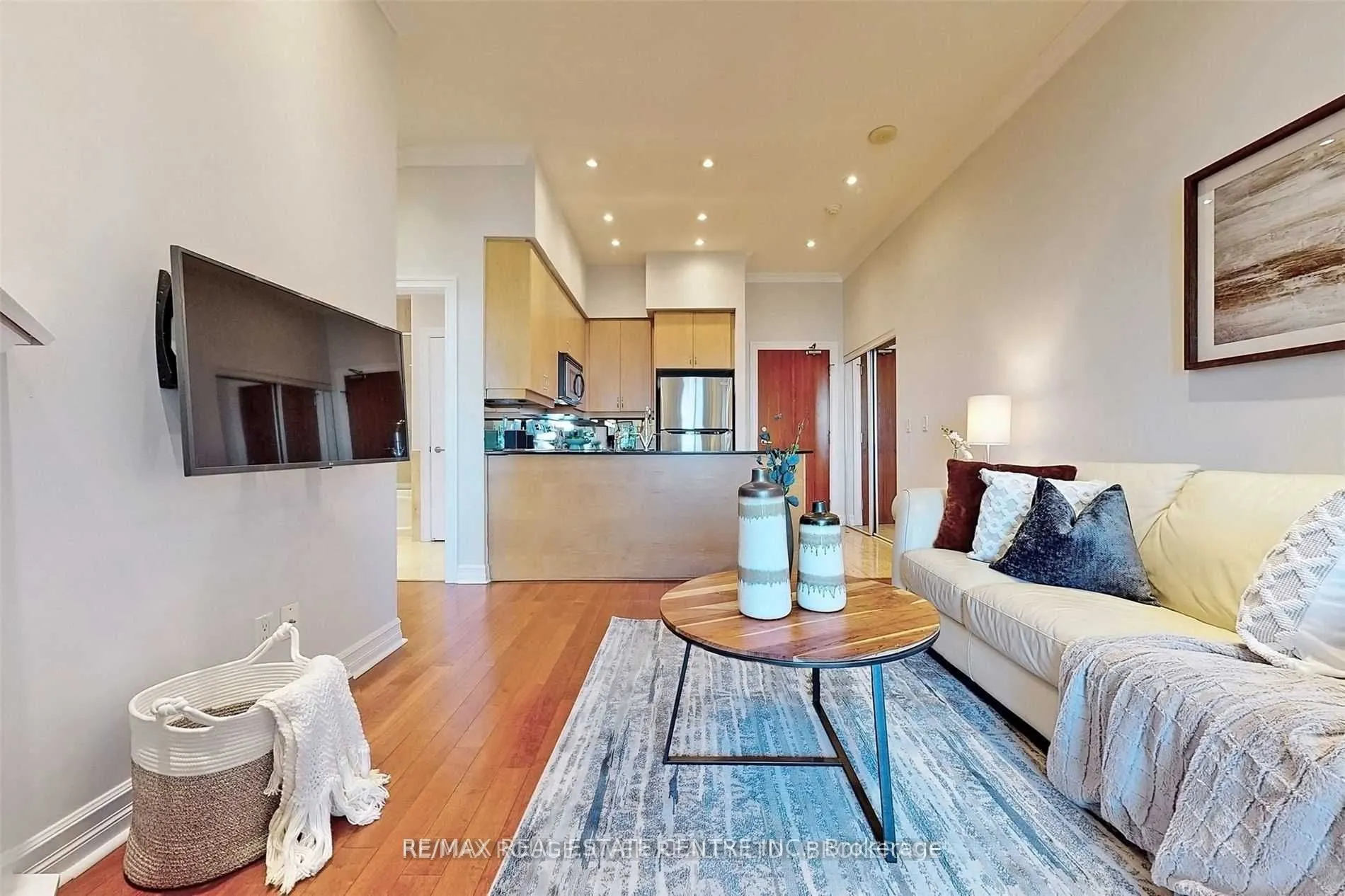 4080 Living Arts Dr, #3108