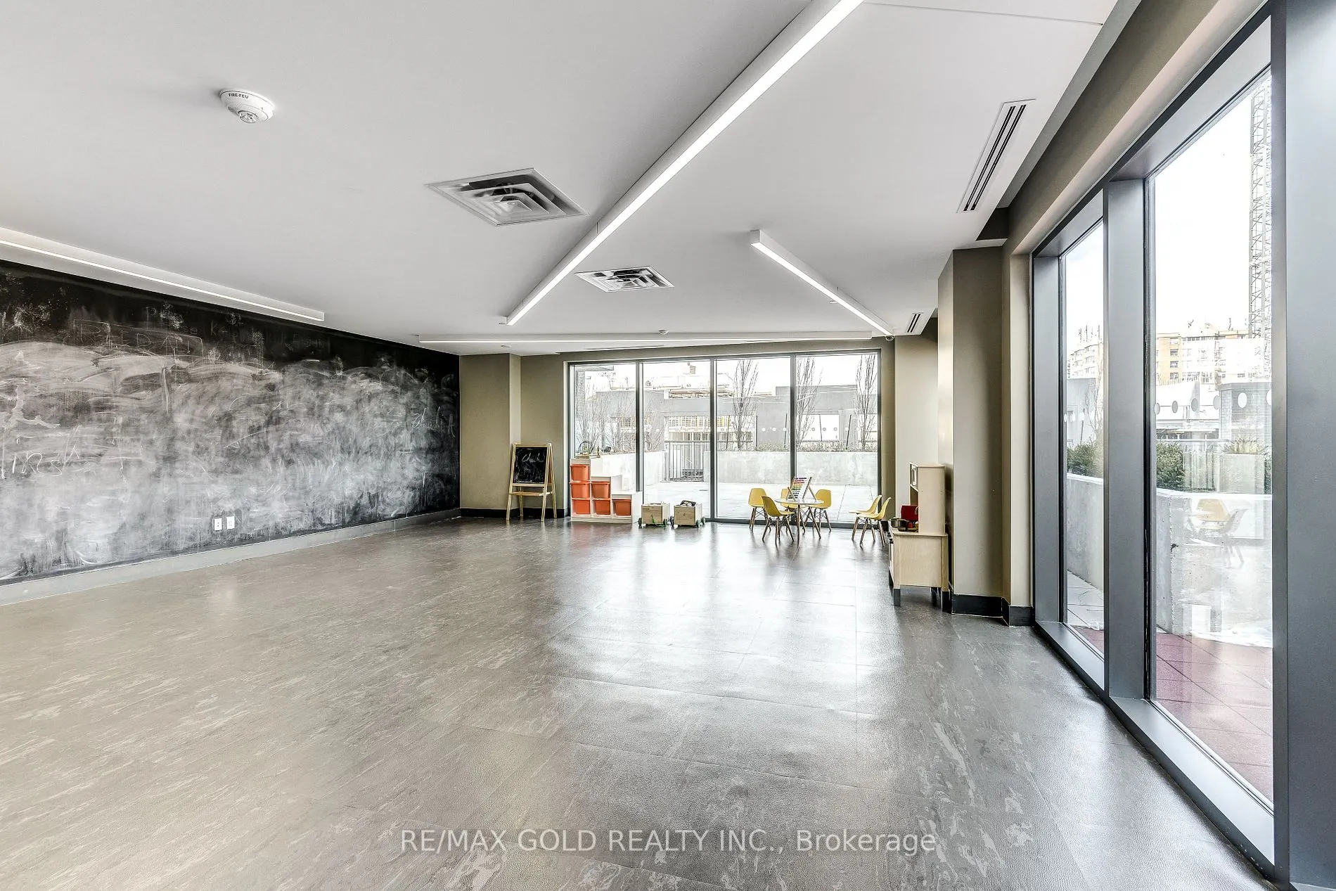 5033 Four Springs Ave, #1212