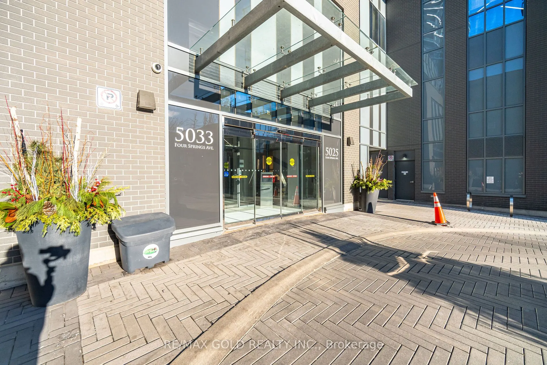 5033 Four Springs Ave, #1212