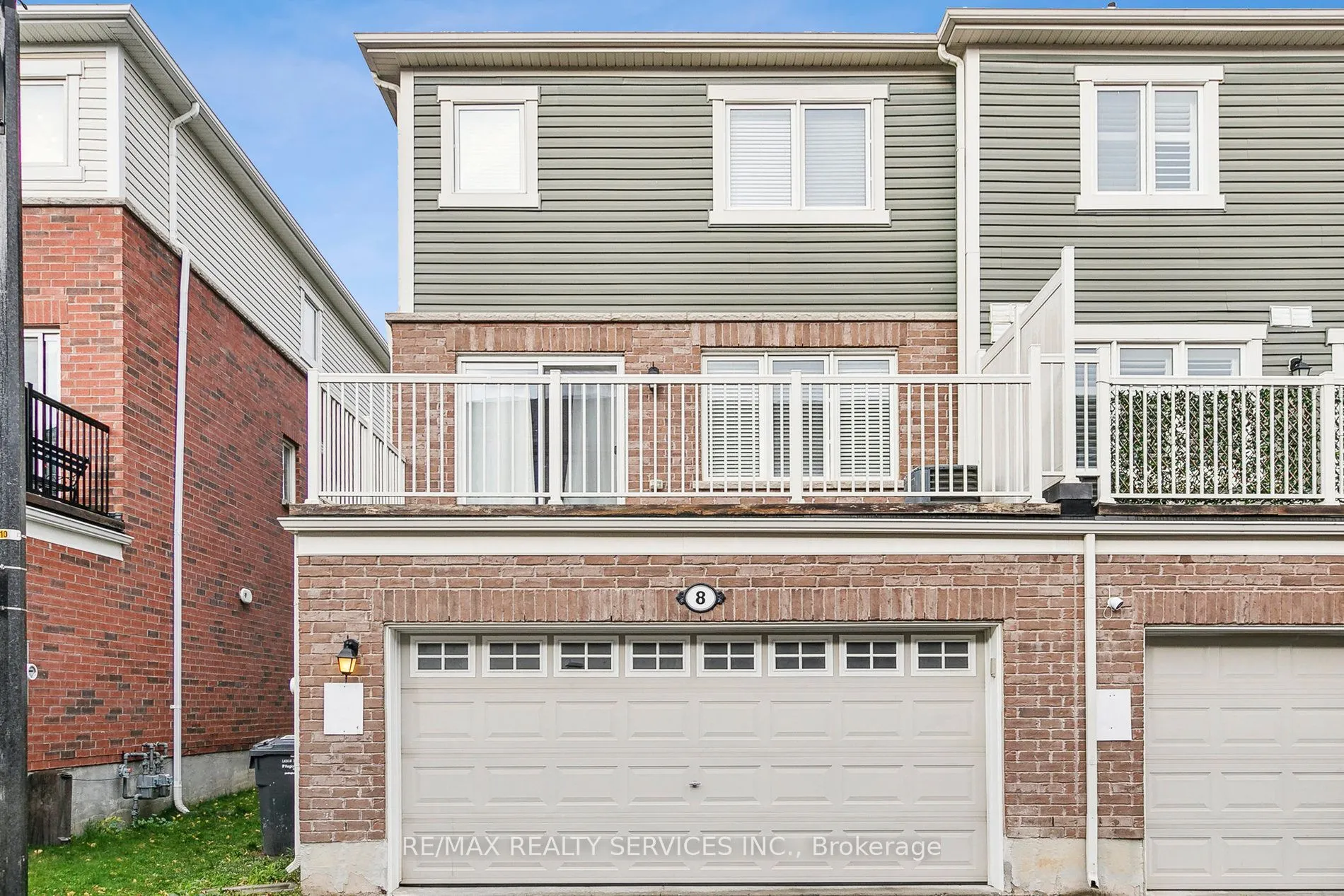 8 Toledo Lane