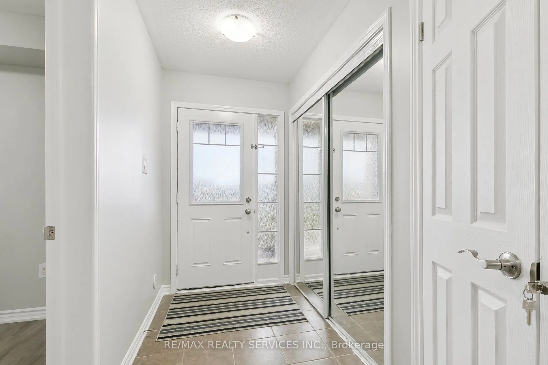 8 Toledo Lane