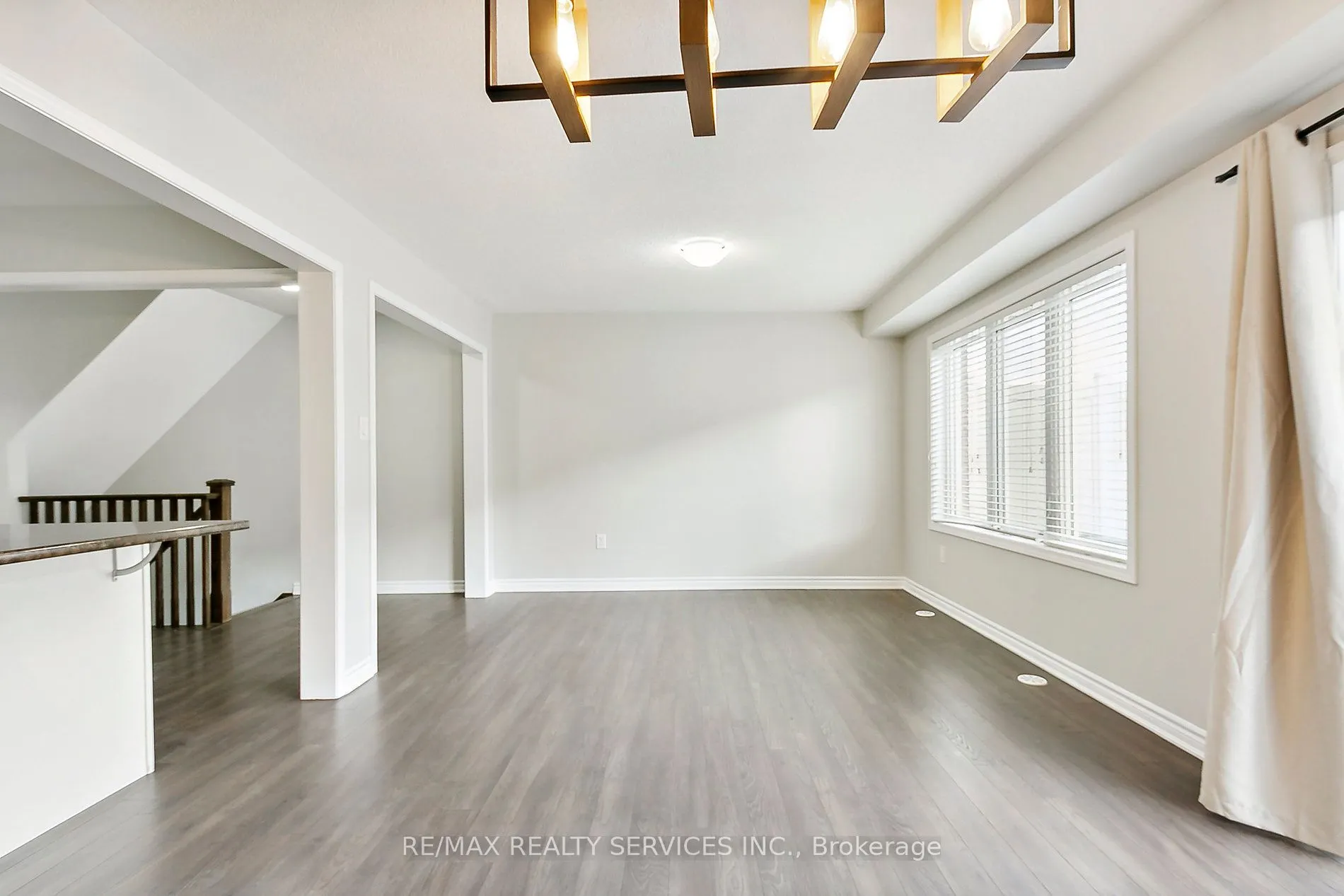 8 Toledo Lane
