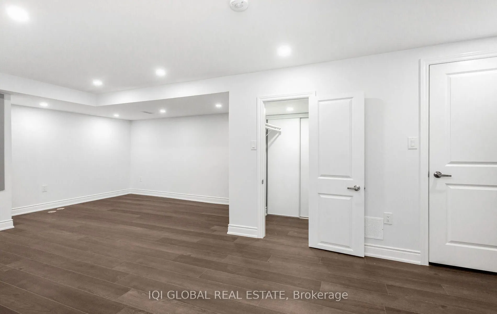 25 Nightjar Dr