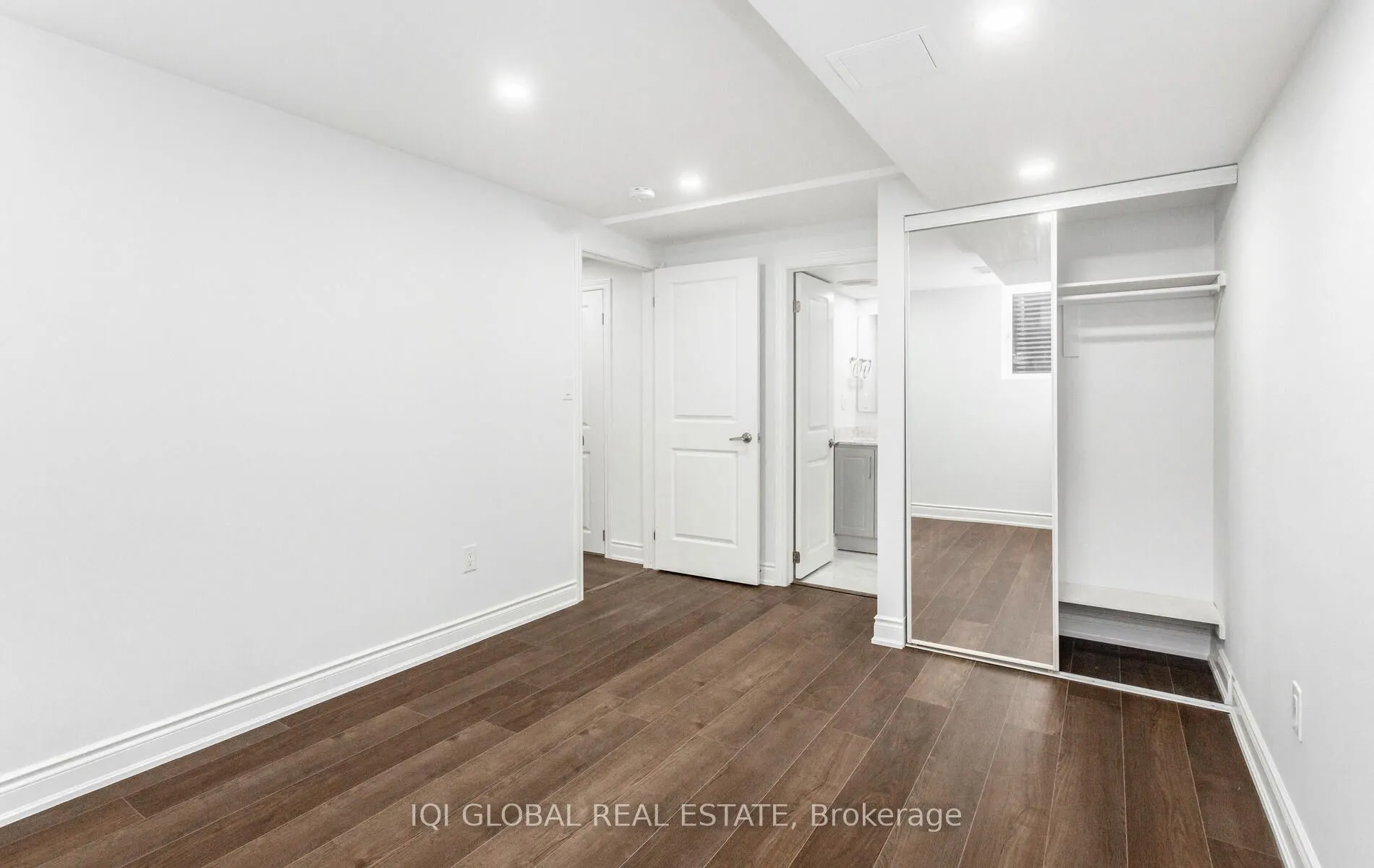 25 Nightjar Dr