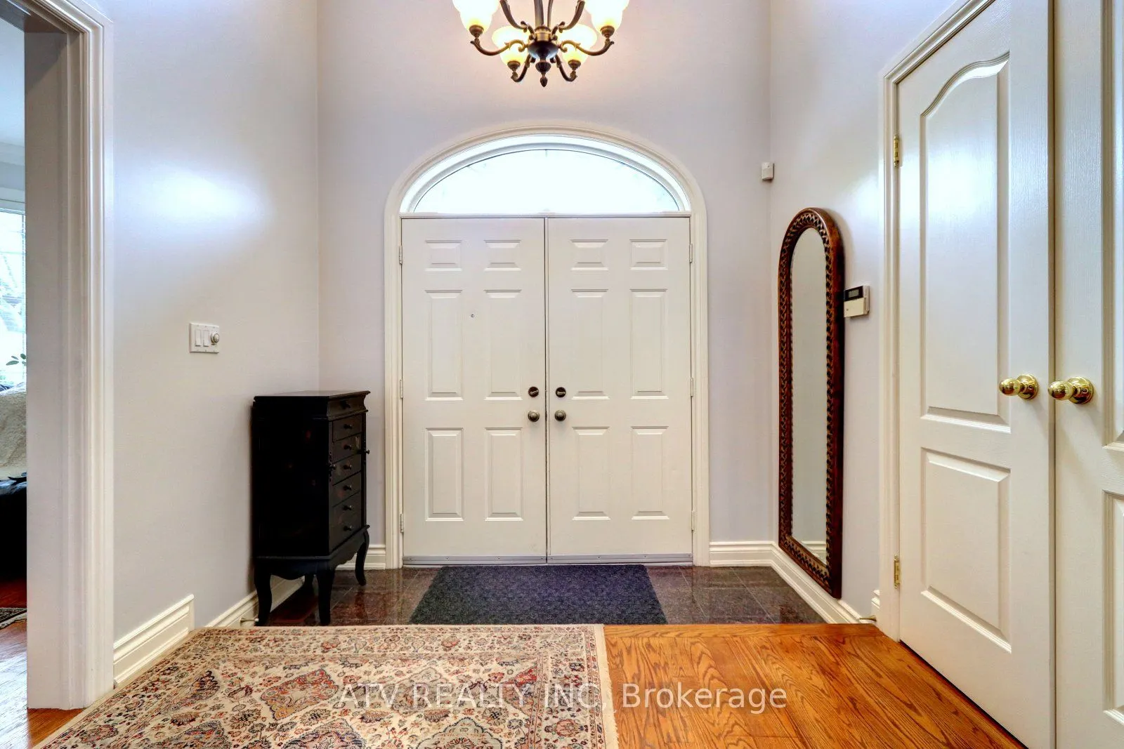 31 Shaver Ave S