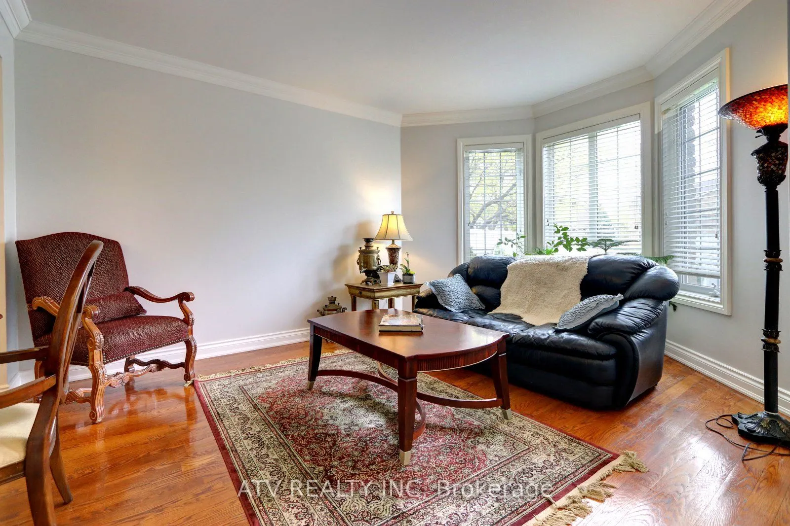 31 Shaver Ave S