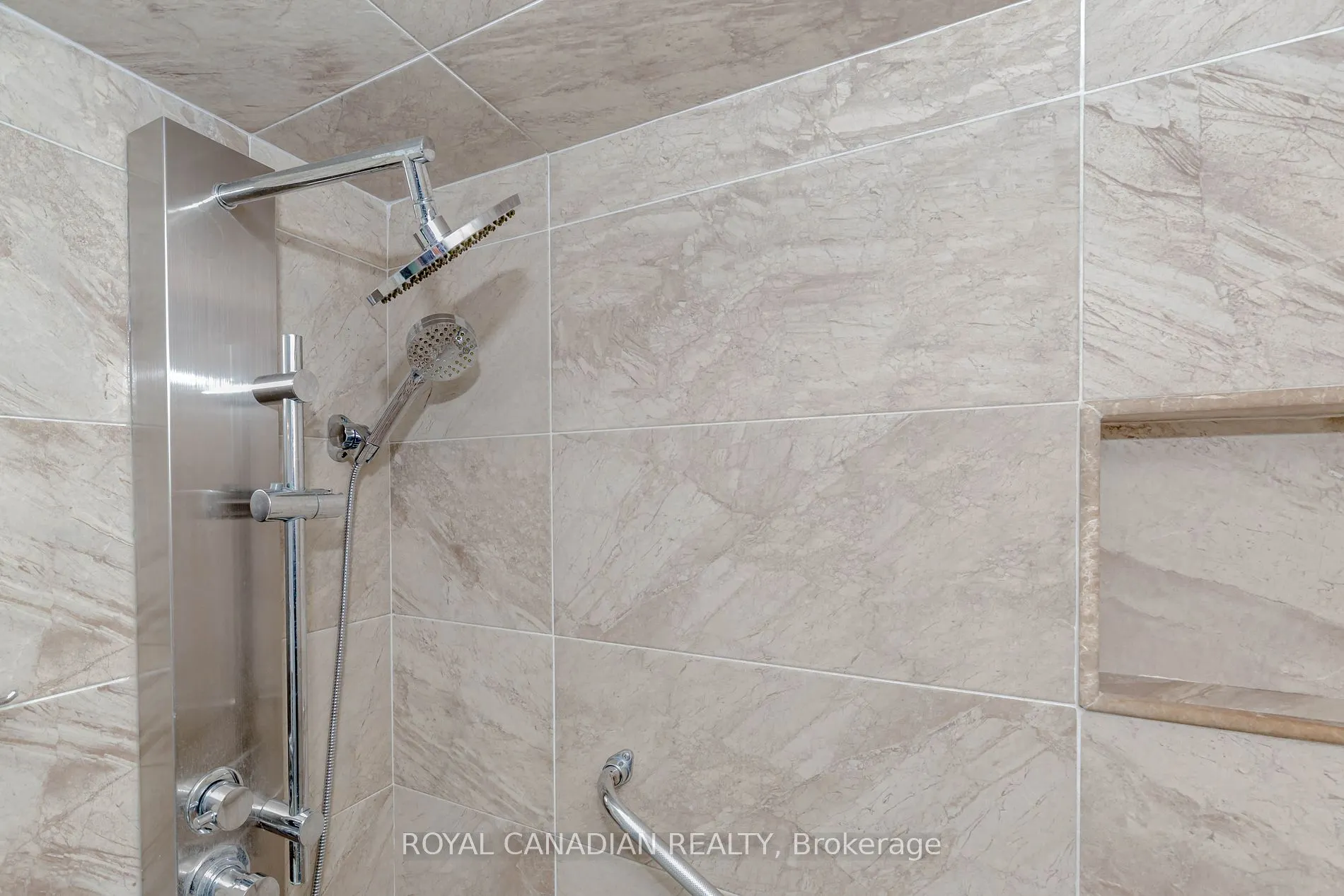 2055 Appleby Line, #211