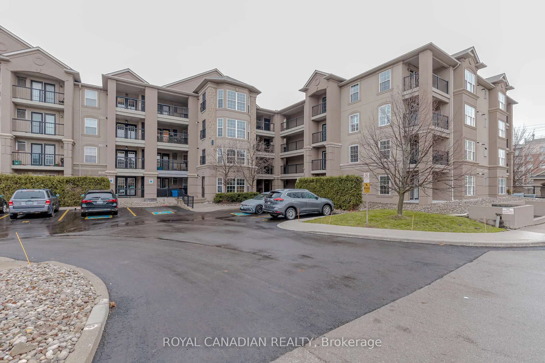 2055 Appleby Line, #211