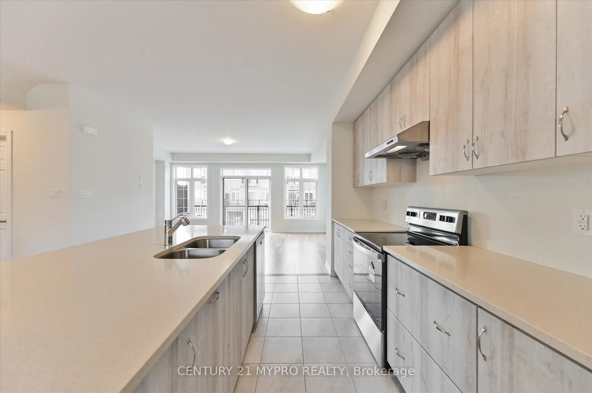 8 Petch Ave